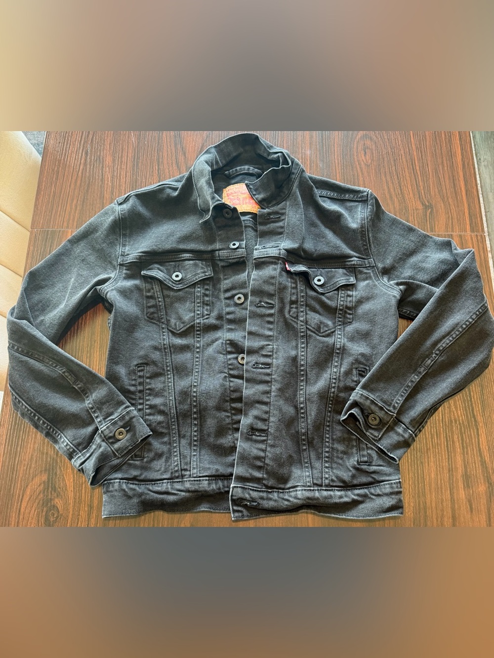 Levi Strauss & Co. Women’s Washed Black Denim Trucker Jacket Size M